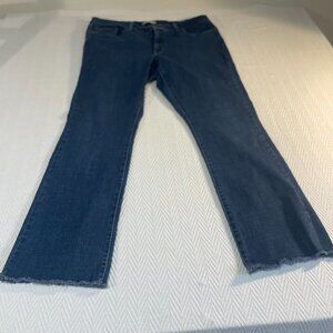 Levi Strauss & Co, Women's Classic Boot Cut Jeans - 16